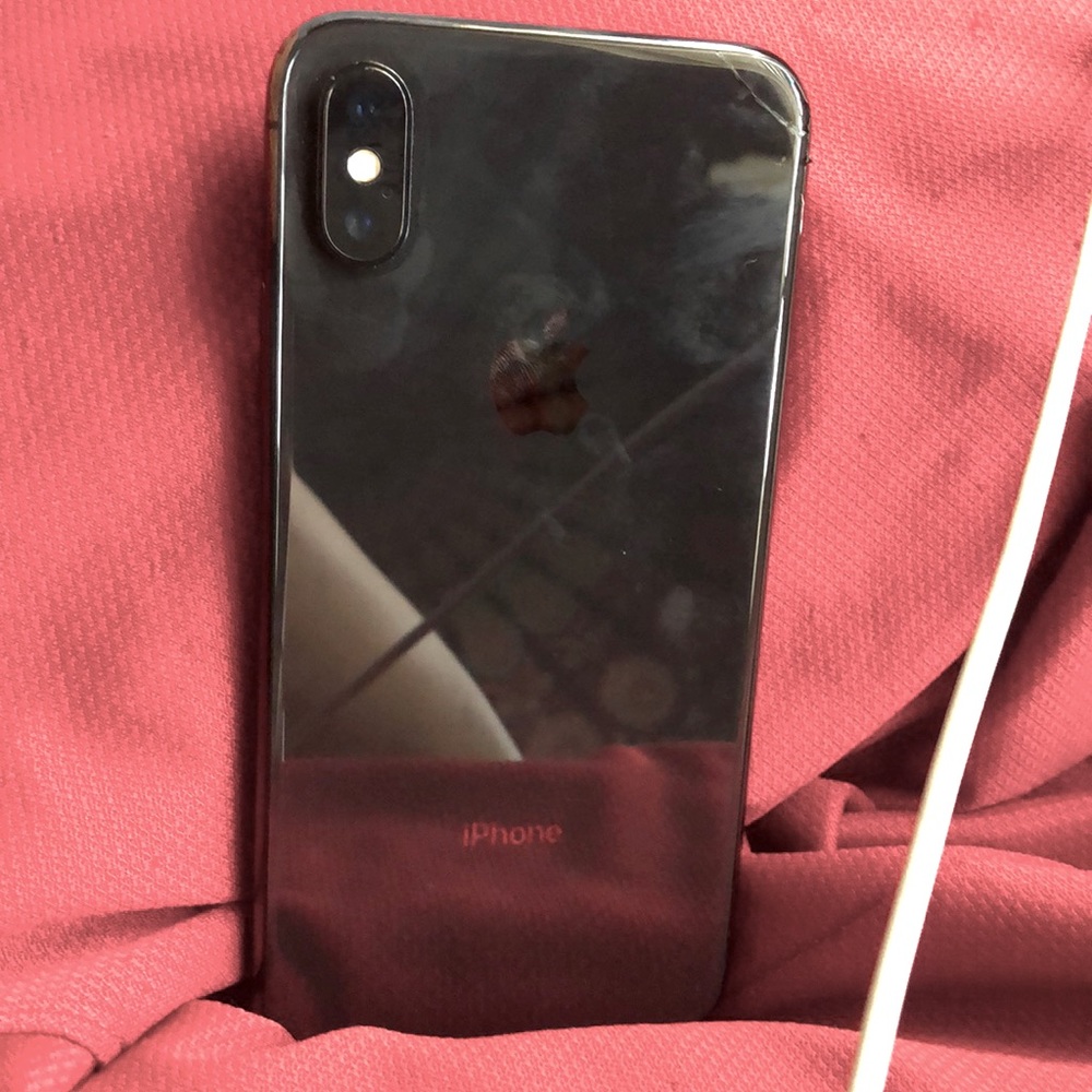 iPhone XR black